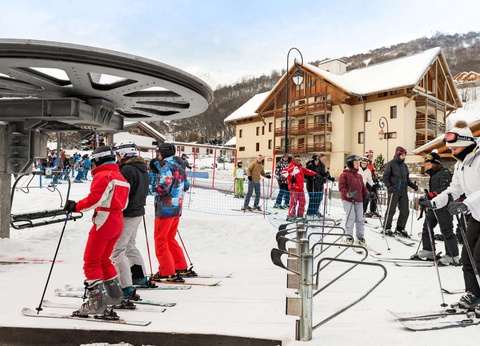 Résidence Lagrange Les Chalets du Galibier 4* - 6