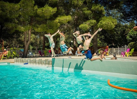 Camping La Tour de France, 3* - 4