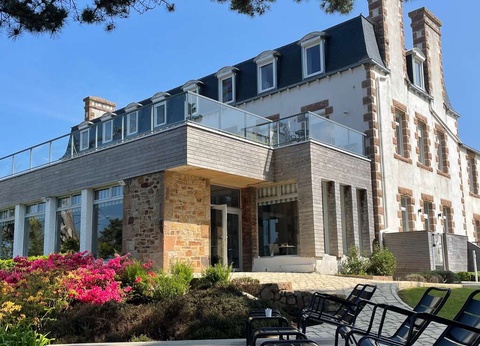 Séjour de luxe en suite vue mer avec spa: Perros Guirec - 3* - 6