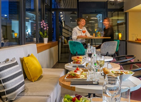 Escapade citadine avec Surclassement dans le centre de Marseille - 4* - 2