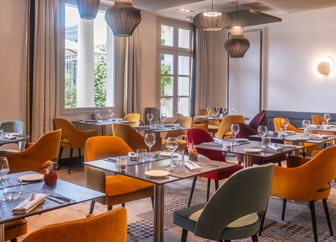 Week-end en plein coeur de Tours avec visite du château de Chenonceau - 4* - 4