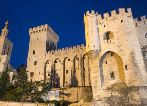 Séjour avec entrées au parc Spirou 4* avec petit-déjeuner à Cavaillon - 3* - 25
