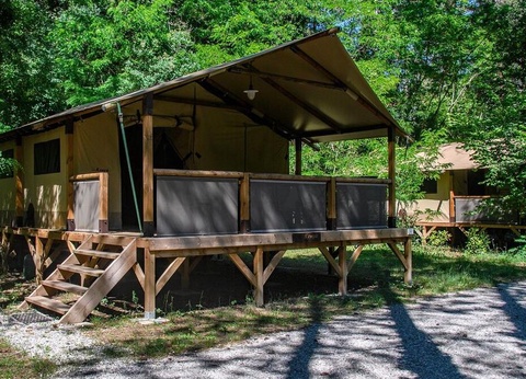 Flower Camping la Pinède, 4* - 33