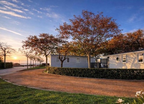 Camping Resort Els Pins, 4* - 11