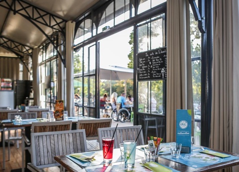 Camping Le Petit Rocher, 4* - 23