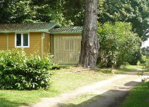 Flower Camping le Kergariou, 3* - 49