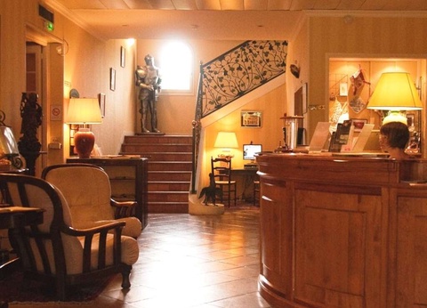 Week-end gourmand dans un havre de paix naturel au coeur de Nîmes - 4* - 5