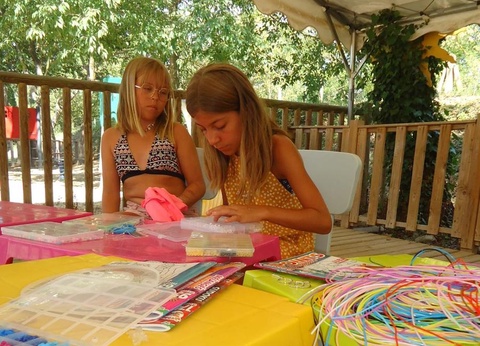 Camping Le Val de Cesse, 4* - 64