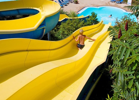 Camping Des 3 lacs, 4* - 2