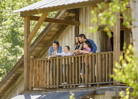 Séjour Parc Asterix - Parc Astérix - Hôtel La Cité ...