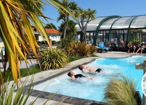 Camping Le Nid d'Eté, 4* - 193