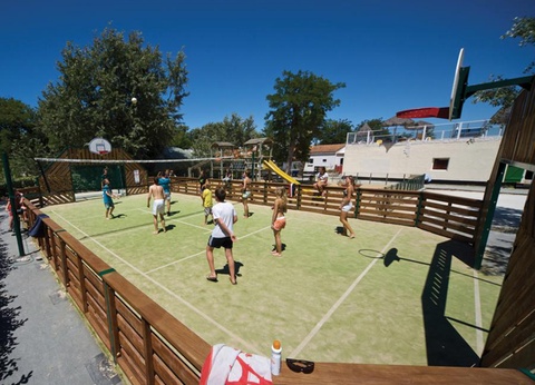 Camping Le Suroit, 4* - 6