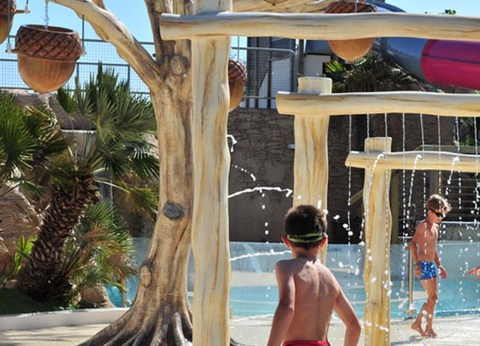 Camping Les Ecureuils, 4* - 7