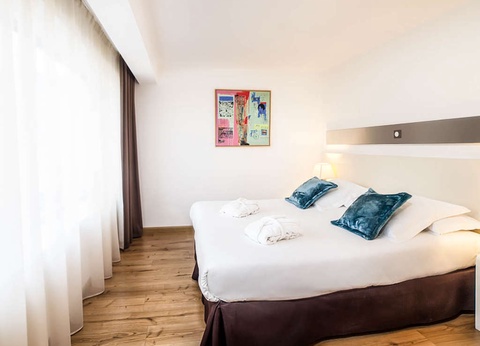 Séjour détente en chambre supérieure à Cannes 4* - 5