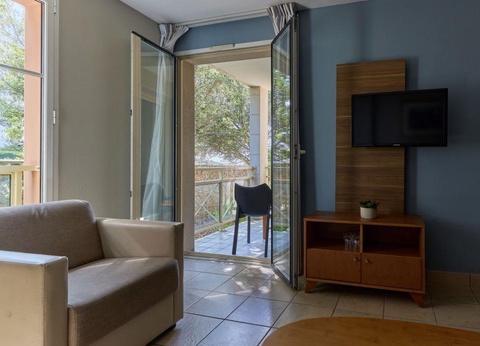 Résidence Reine Marine + cure - 7