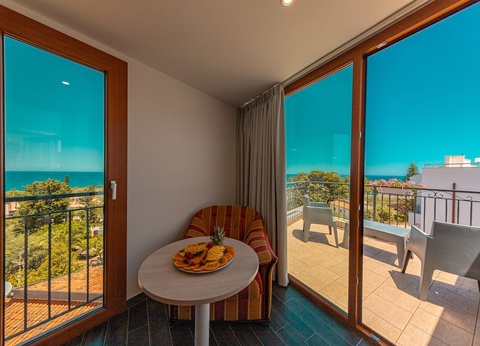 Hôtel Baia del Capitano 4* - 86