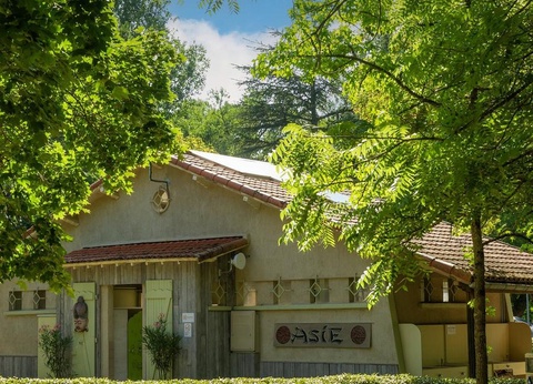 Camping maeva Escapades Millau Plage, 4* - 8