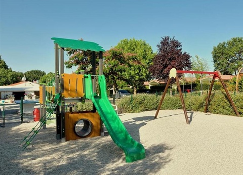 Flower Camping L'Abri-Côtier, 3* - 46