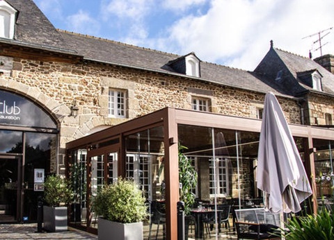 Camping Les Ormes Domaine et Resort 5* - 44