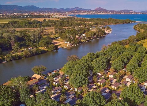 Camping La Plage d'Argens, 4* - 56