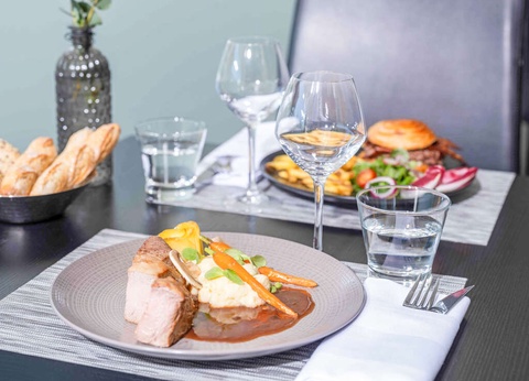 Week-end romantique au coeur de Nantes avec dîner et champagne - 4* - 17