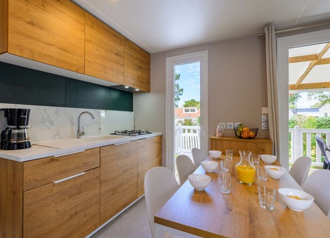 Camping l'Abri des Pins 4* - 5