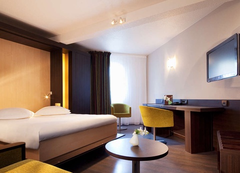 Explorez Vannes et le golf du Morbihan avec petit-déjeuner inclus - 3* - 3