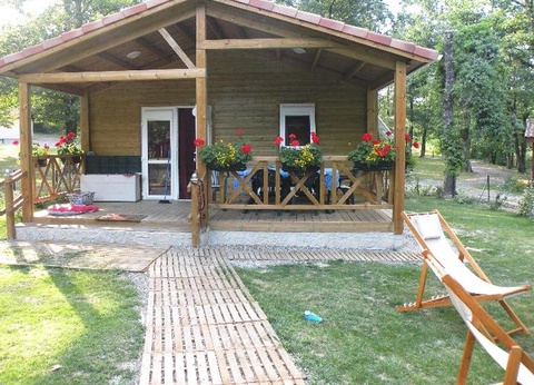 Camping Les Lacs d'Armagnac, 4* - 33