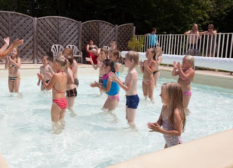 Camping Brantôme Peyrelevade, 4* - 75