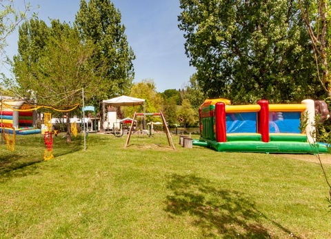 Camping les Etangs du Plessac 4* - 50