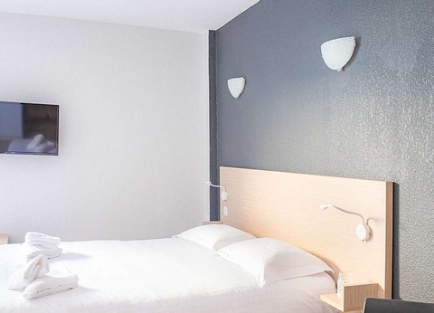 Escapade à plusieurs à Fréjus - 4* - 8