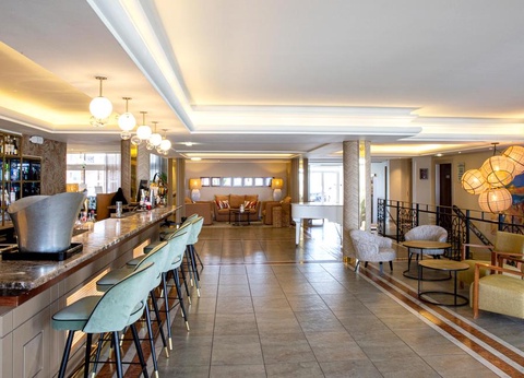 Grand Hôtel Les Flamants Roses 4* - 6