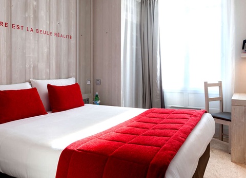 Evasion parisienne avec promenade sur la Seine - 4* - 18