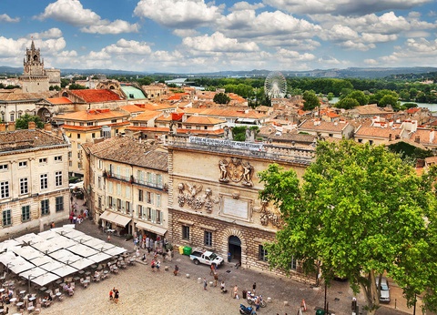 Saint Valentin sous le signe de l'amour au bord des rives du Rhône à Villeneuve-Lès-Avignon - 4* - 16