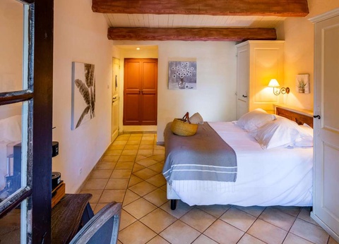 Week-end de charme à Salon-de-Provence - 4* - 15