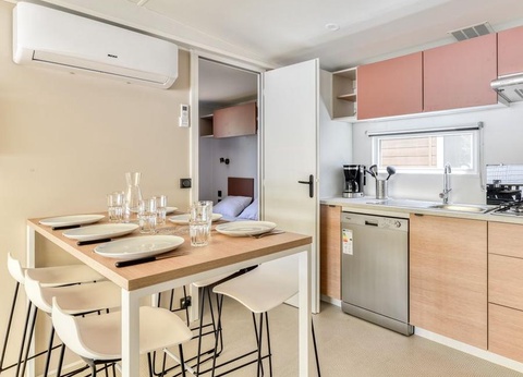 hu Montescudaio village, 3* - 169