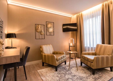 Séjournez à 100 mètres de la Grand Place de Bruges - 4* - 10