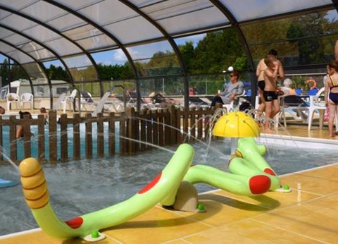 Camping Les Peupliers, 4* - 33