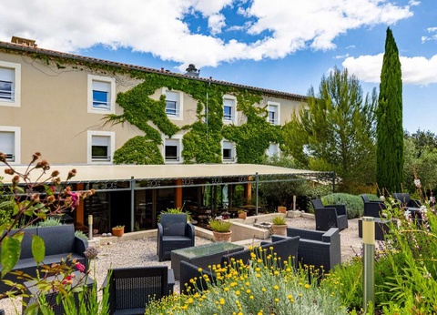 Dîner semi-gastronomique et visite du pont du Gard - 3* - 5