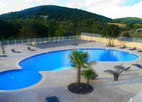 Camping Le Sous Bois, 4* - 11