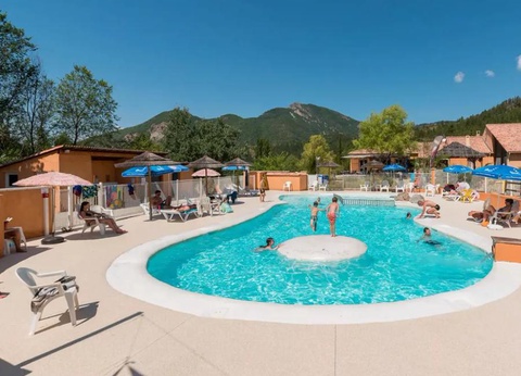 Flower Camping Le Clot du Jay, 3* - 3