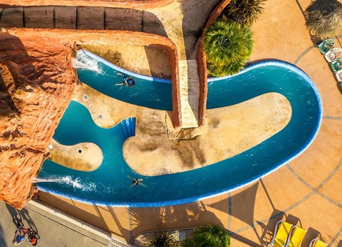 Camping Les Genêts, 5* - 16