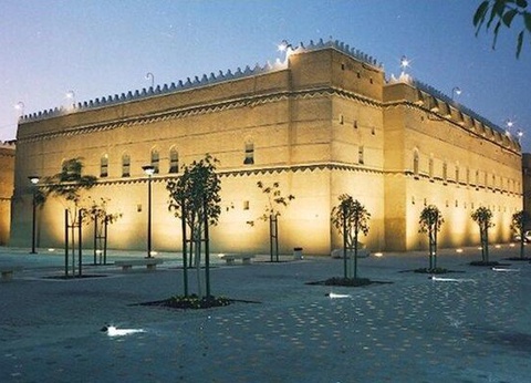 Circuit Couleurs et Richesses 3* - 10