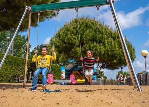 Camping Les Rouillères, 4* - 26