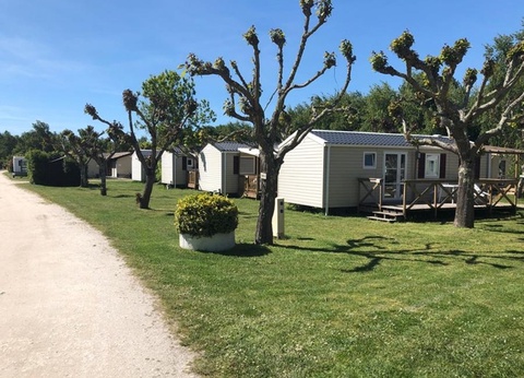 Camping Les Franquettes, 4* - 38