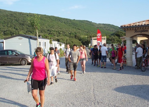 Camping Le Sous Bois, 4* - 44