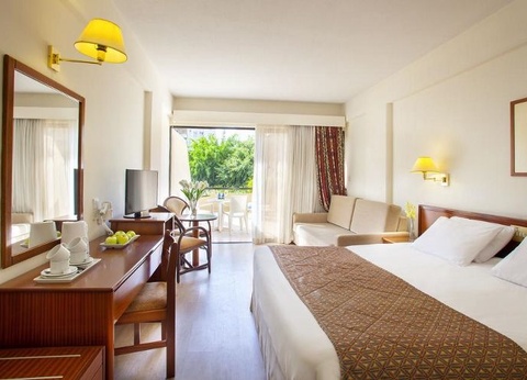 Hôtel Kapetanios Odysseia 3* - 2