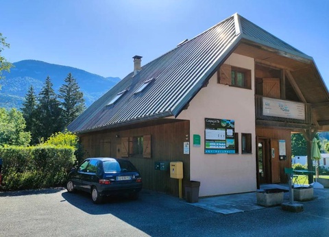 Camping de L'Île du Chéran, 3* - 12