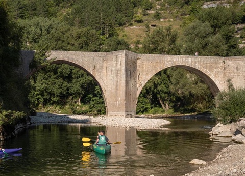 Camping Les Calquières, 4* - 60