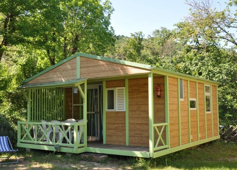 Camping Iserand Calme et Nature, 3* - 53